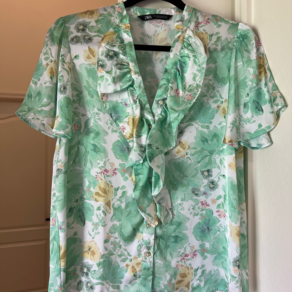 Zara Green Floral Ruffle Blouse